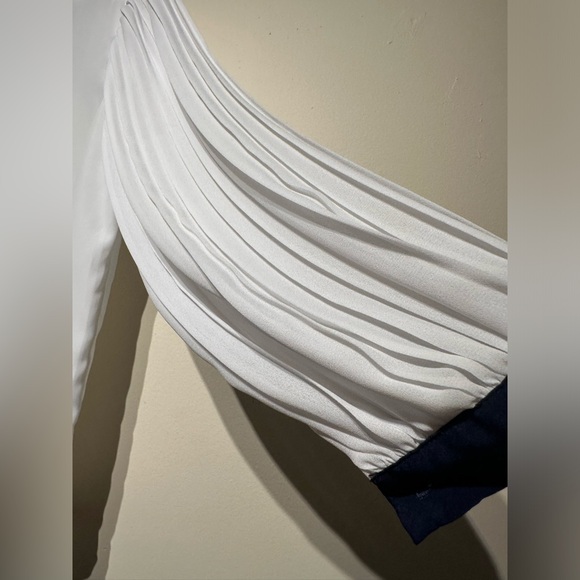 Vintage Victoria’s Secret Gold Label Pleated Balloon Sleeve Blouse - Picture 3 of 6